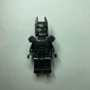 Lego DC Super Heroes Minifigure Batman Armored